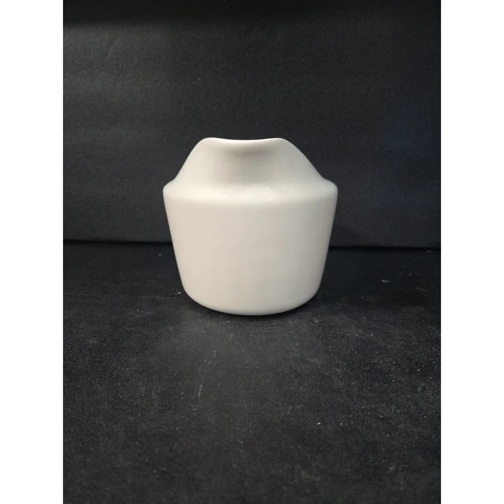 Real‎ Simple White Creamer Pitcher, Sturdy Gravy Sauce Pitcher, Butter Pitcher